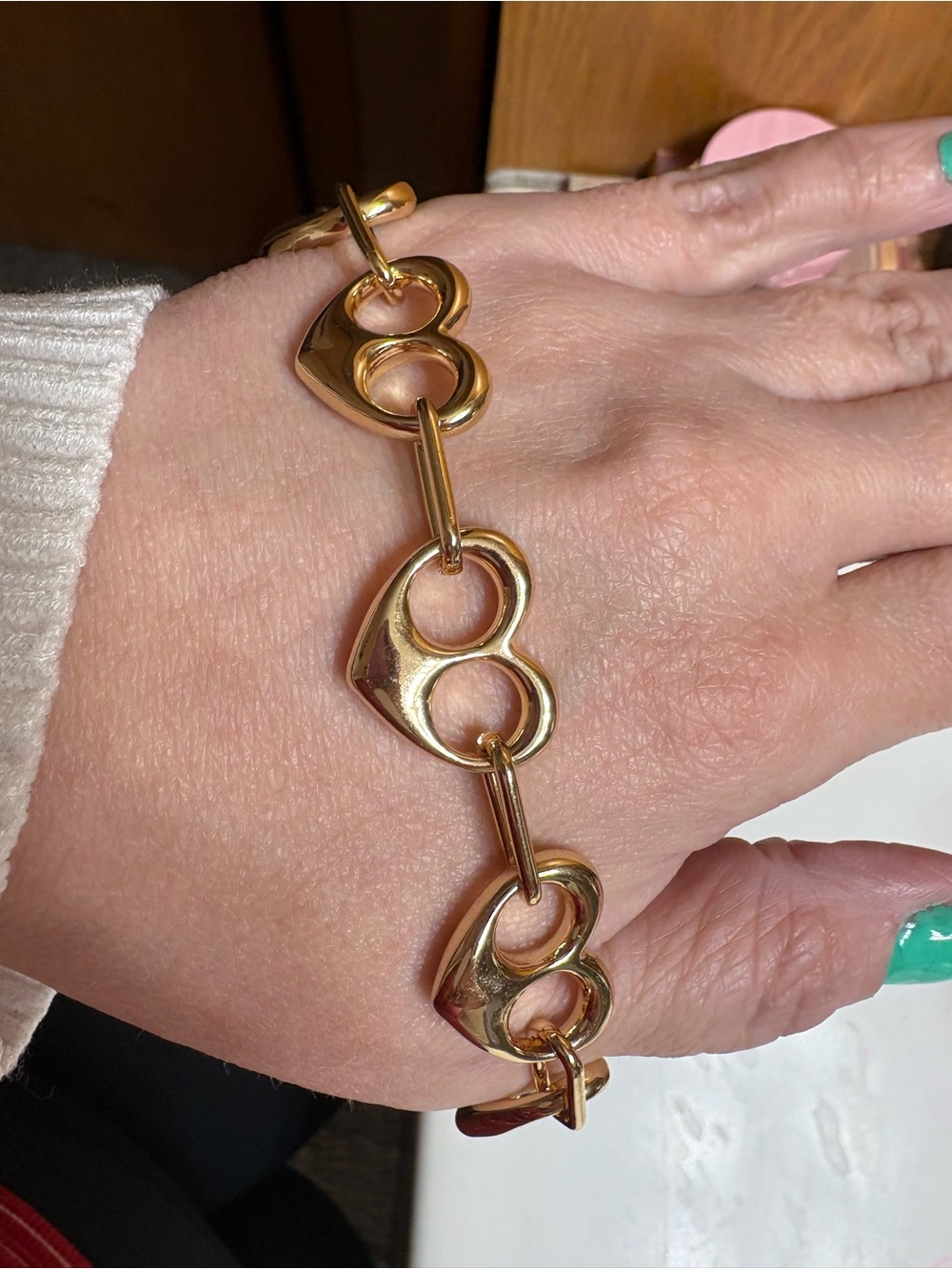 Gold Heart Link Necklace - Women Jewelry